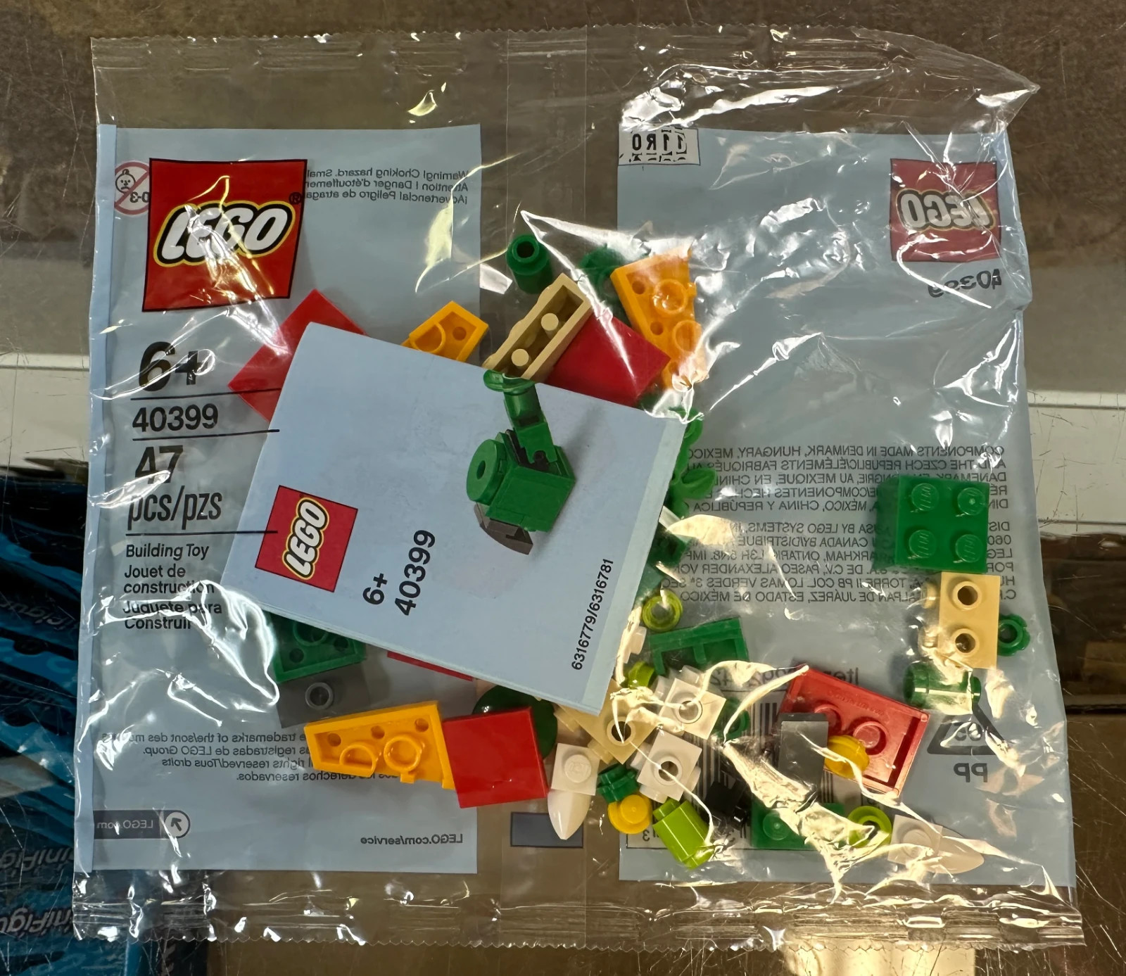 Lego Mini Modellino Fiori e Annaffiatoio 40399