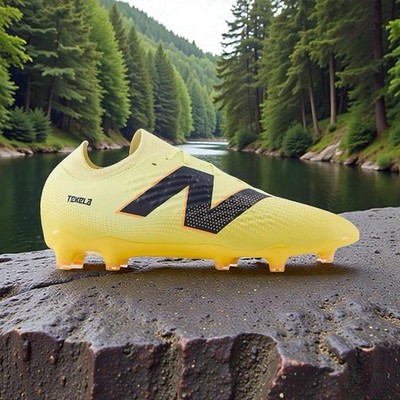 New Balance TEKELA MAGIA LOW LACED FG V4+ Football Boots Mens Sz 9.5