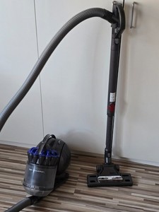 original Dyson CY27 , beutelloser Staubsauger + automatic Bodenbürste,  CY 27