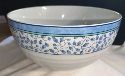 Mikasa Susanne 104 Serving / Veggie Bowl Blue Leaves Porcelain Portugal  8 7/8''