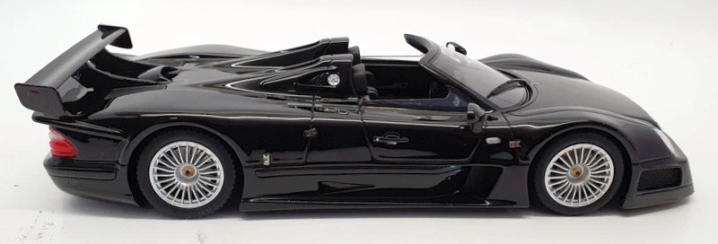 GT Spirit escala 1/18 resina GT826 - Mercedes Benz CLK GTR Roadster - negro Foto 3 de 4