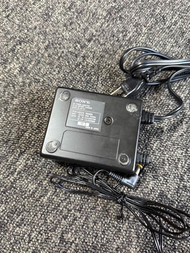 Sony TCD-D3 Portable DAT Recorder Digital Tape Japan Used Sony Walkman Audio - Picture 9 of 10