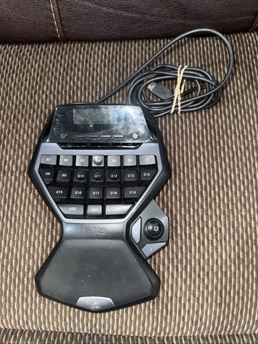 Logitech G13 USB Programmable Gameboard with LCD Display Works