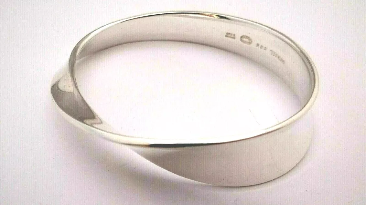 Georg jensen hotsell mobius bangle