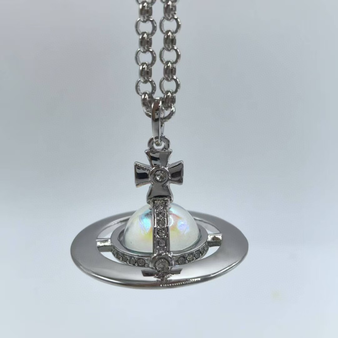 ★関税込み★ Vivienne Westwood Silver l Necklace Vivienne Westwood Silver Clear 3D Big Orb Pendant Necklace