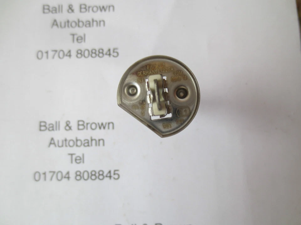 Genuine GM H1 Halogen Bulbs 12v 55w Part No 93190463 - Image 3 of 4