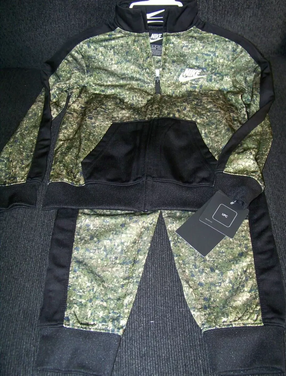 Nike camo jogging outlet suit