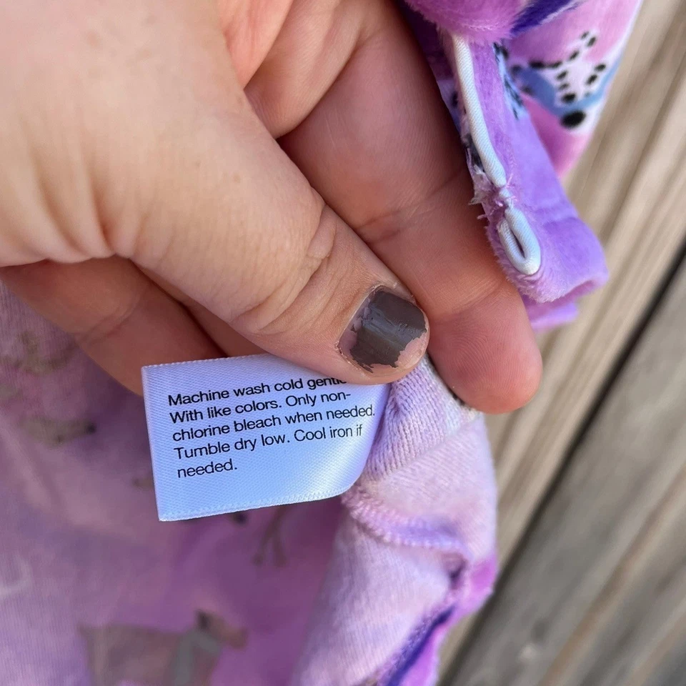 Conjunto de pijama de lujo para mujer Karen Neuburger estampado de perro Minky polar mediano Foto 4 de 4