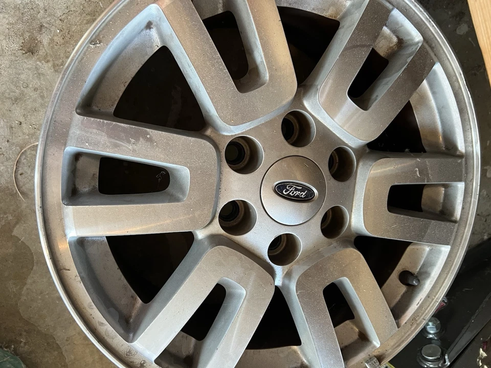 Ford Expedition 18 Inch Machined OEM Wheel Rim 2007 To 2014 - Complete Set of 4 - Image 2 of 4