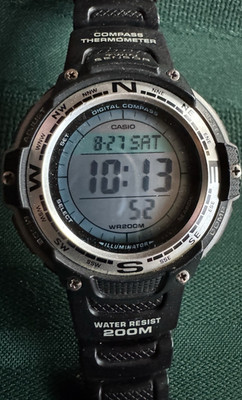 Casio quartz digital wristwatch compass thermometer 200M black band