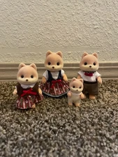 Sylvanian Families Calico Critters Caramel Dog Family Set