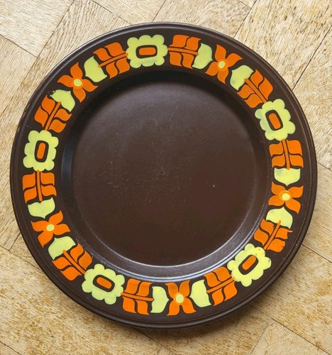 VINTAGE RETRO 1960'S/1970'S ROYAL ALMA BROWN, ORANGE & YELLOW DINNER PLATES X6 - Picture 14 of 21