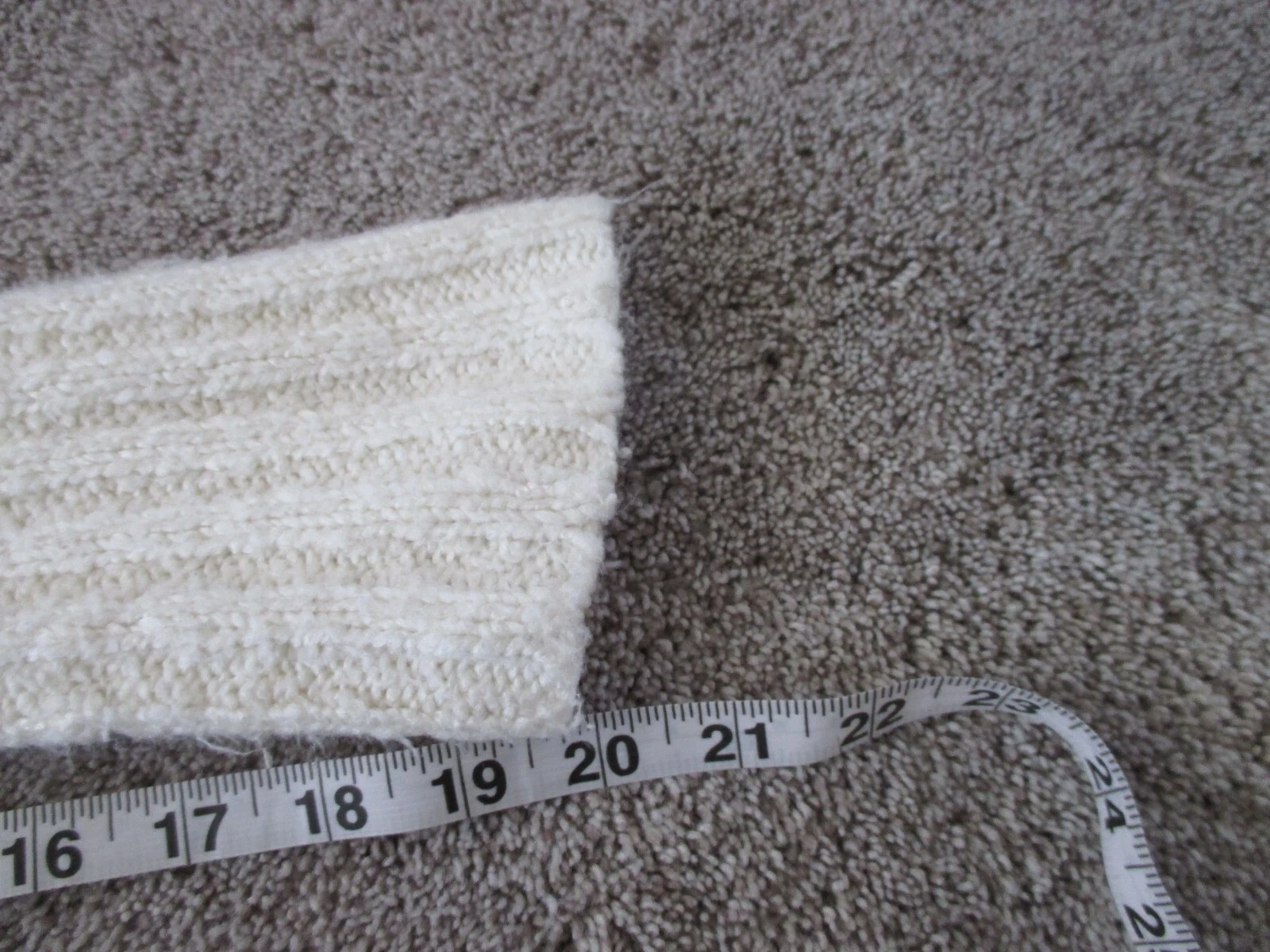 OFF WHITE Maglione con cappuccio donna avorio BKE taglia grande due bottoni acrilico anteriore lavorato a maglia