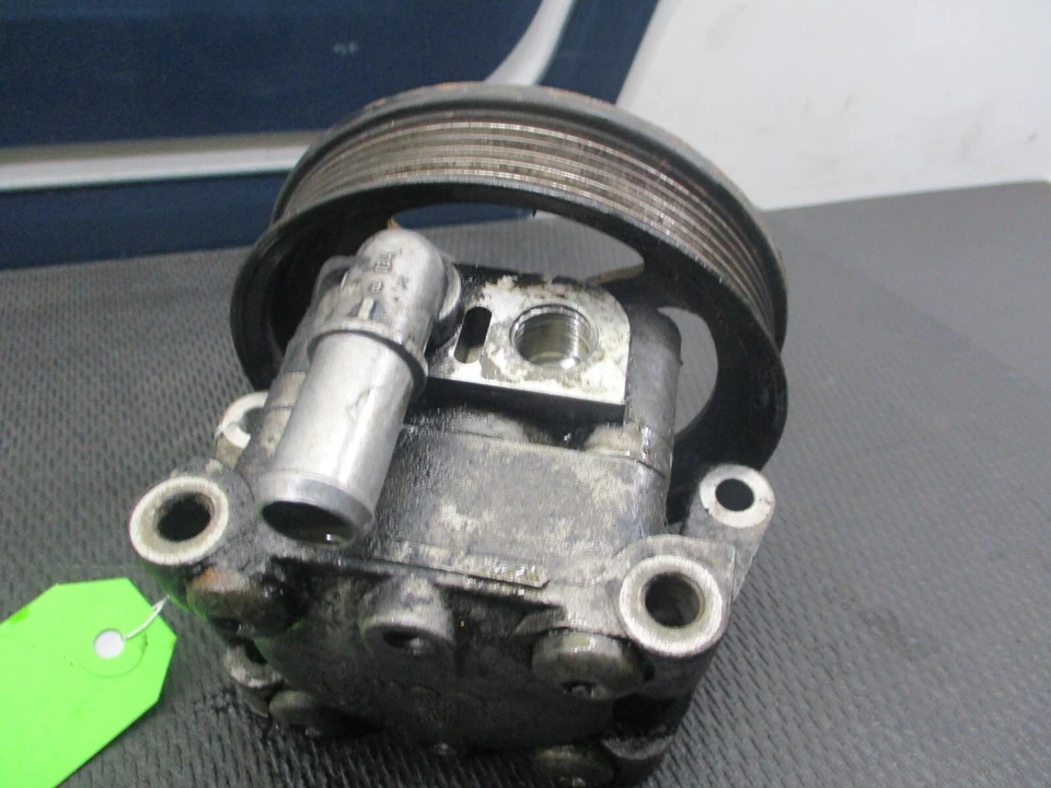 Jaguar XJ8 2006 - AJ34 V8 - bomba de dirección asistida Foto 4 de 4