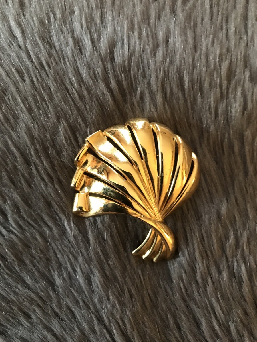 Vintage Anne Klein Shiny Gold Tone Deco Brooche/pin