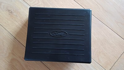 Genuine Ford ESCORT Battery Cover 1995-1996 60 Ah 6152825 for sale 