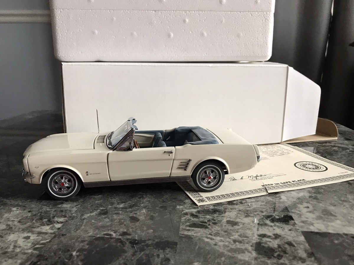 ダンバリーミント製　Danbury mint 1966年型　ムスタング　1/24 ダンバリーミント製 Danbury mint 1966年型 ムスタング 1/24 Danbury