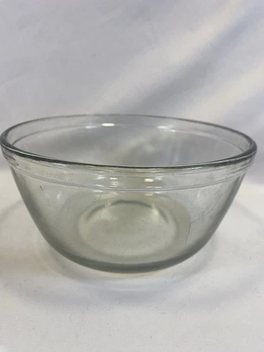 Anchor  1057  CLEAR GLASS Mixing Bowl 1.5 QT  Oven Ware Vintage USA