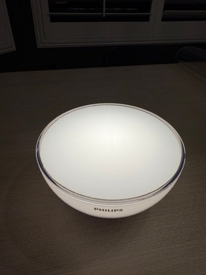 Used Philips Hue Go Bluetooth Portable Light White Adapter
