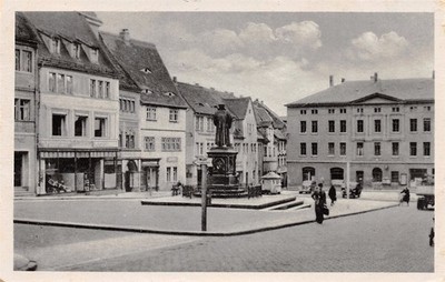 758297) Postcard Market Eisleben 