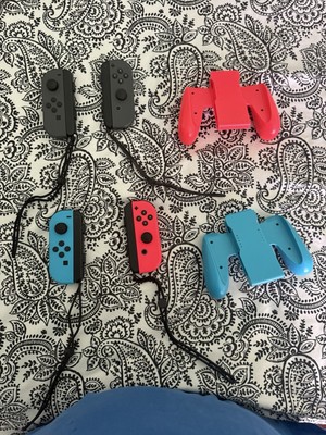 4 Joy Con With 2 Grip