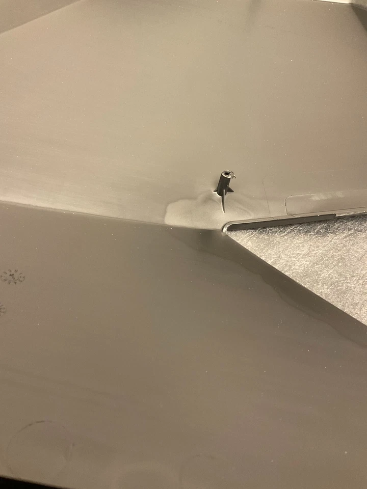 PARTE ESQUÍ DOO #517304029 DESPEGUE PANEL DERECHO NEGRO PROFUNDO 09-20 MXZ/RENEGADO/CUMBRE Foto 3 de 4