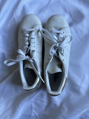 Size 8.5 - adidas Stan Smith White