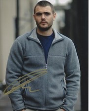 Alex Roe Siren Autographed Signed 8x10 Photo COA 2019-10