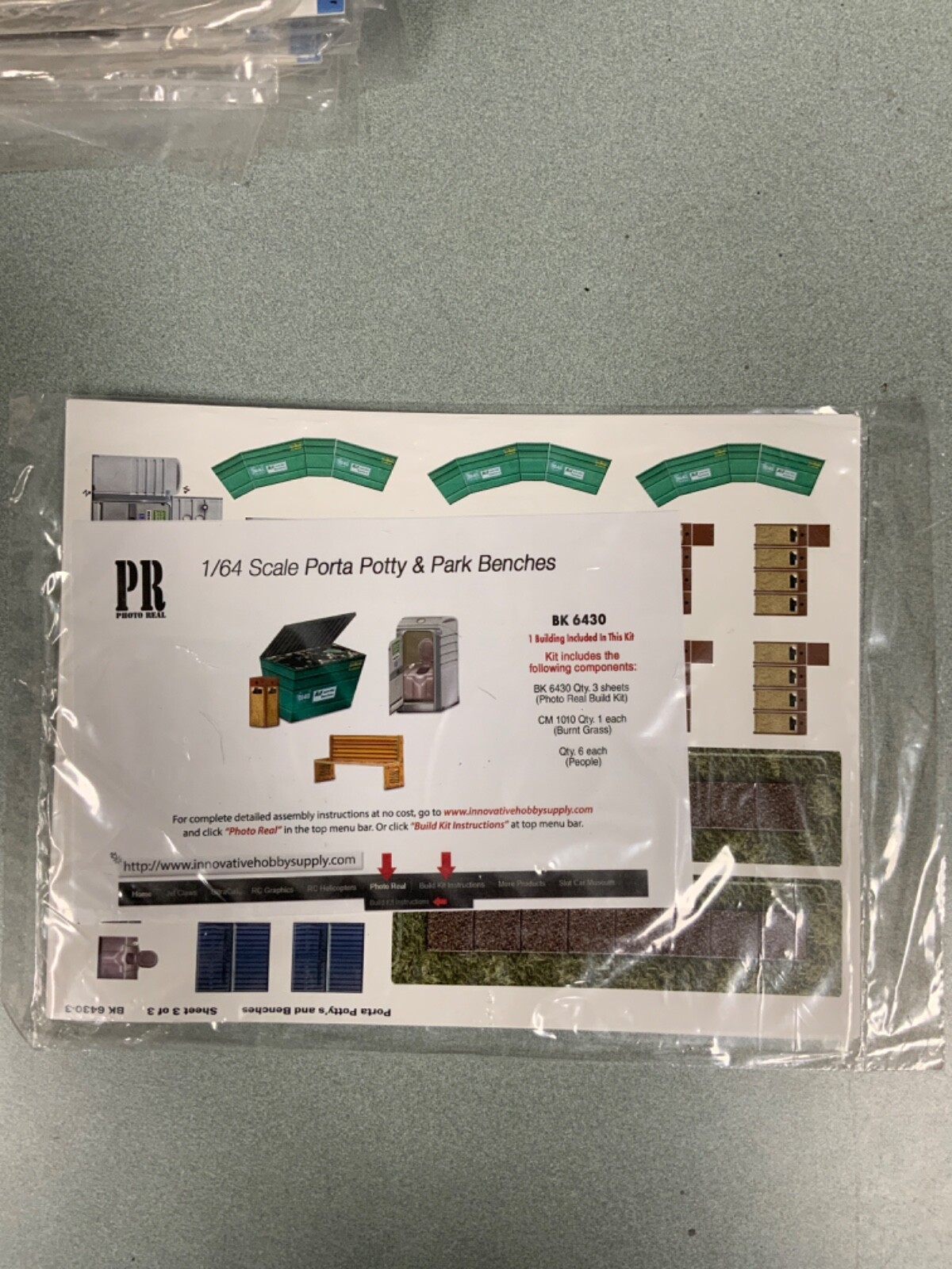 1/64Porta Potty & Benches Model Track Accessories fits HotWheels, AFX, Aurora