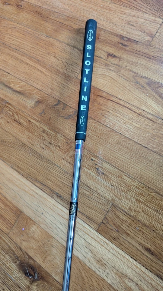 Slotline Classic 9801 Putter - original sticker original grip - new condition - Image 4 of 4