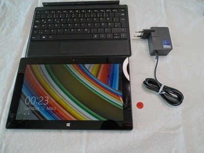 Microsoft Surface RT 32GB WLAN! TOP ZUSTAND! Windows RT! Einwandfrei! +TypeCover