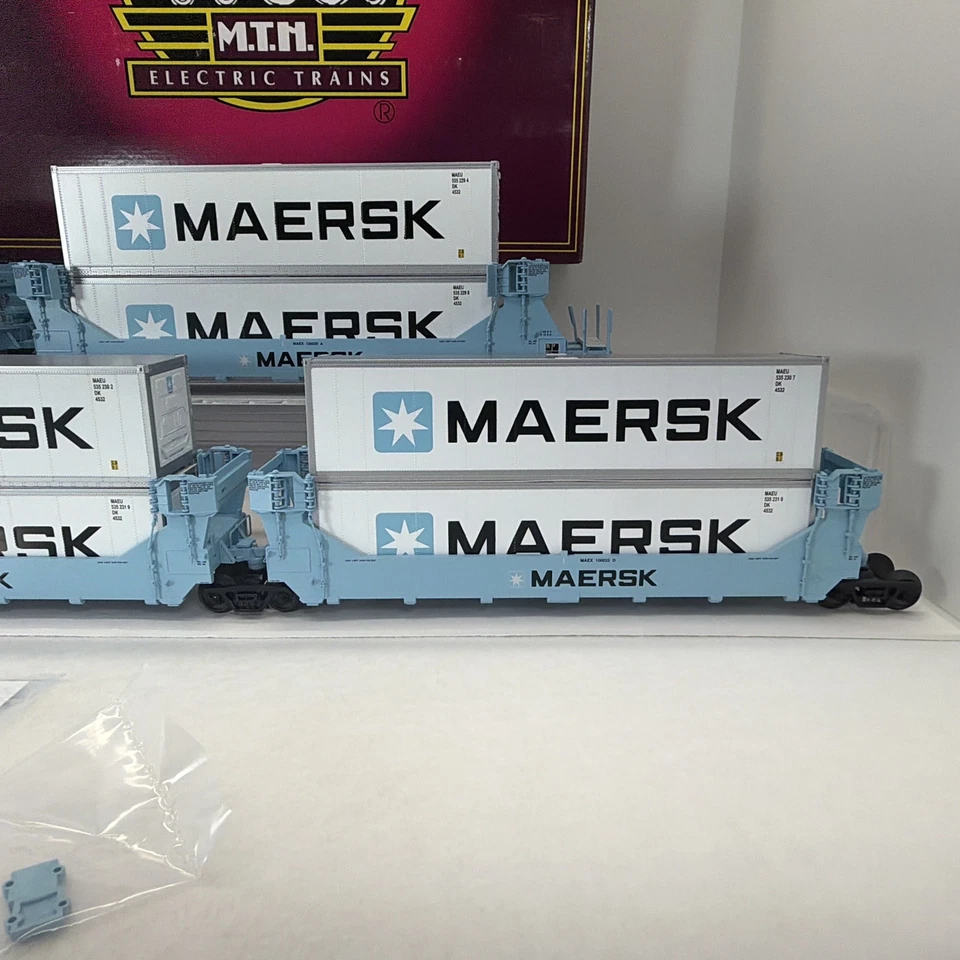 MTH Premier 20-2889A 20-2889B Maersk Juego de contenedores de doble pila para 5 autos calibre O nuevo Foto 2 de 4