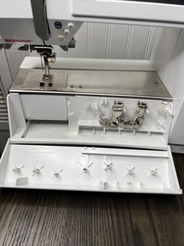 Bernina Artista 730E Sewing and Embroidery Machine Tested Working W/Foot Pedal! - Picture 14 of 22