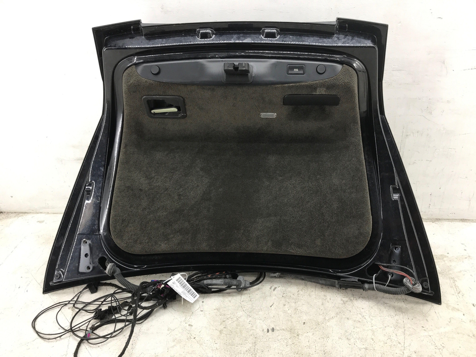 2013 - 2019 BENTLEY FLYING SPUR OEM REAR TRUNK DECKLID *PAINT CHIPS/SCRATCHED*