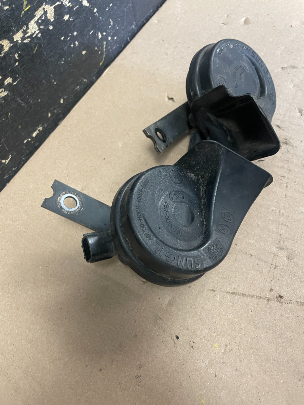 2015 to 2018 Kia Sedona Horn Fit for Hyundai Kia Low High 5276K OEM eBay