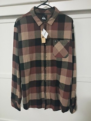 Quicksilver Multicolor Plaid Long sleeve Button Down Size Large