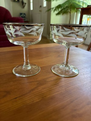 2 Vintage Luminarc France Clear with White  Leaf Platinum Rim Wine Glasses