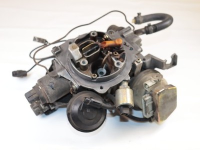 VW Golf II Jetta II Passat B3 Audi 80 B3 Vergaser Einspritzeinheit 051129015A