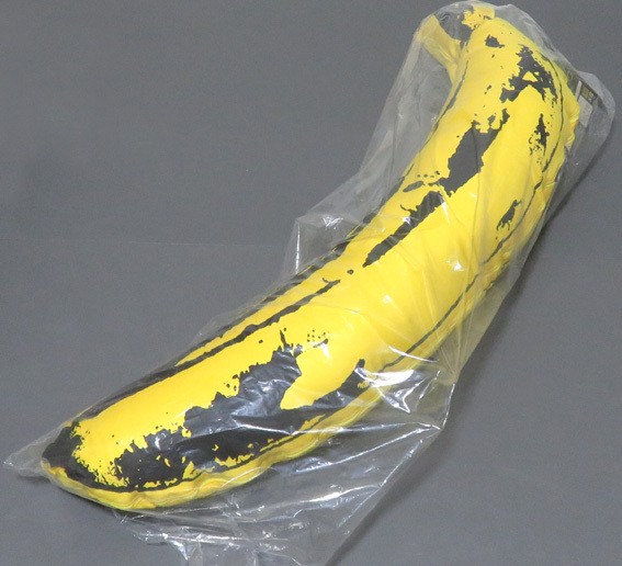 MEDICOM TOY ANDY WARHOL BAPE ABC CAMO BANANA CUSHION GREEN M 421582 thumbnail 2