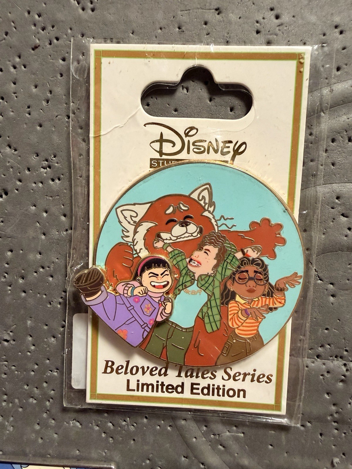 DSSH DSF Disney Panda Mei Turning Red Beloved Tales Series   LE 300 Disney Pin