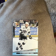 2025-26 Flair Hockey Checklist Guide in-content 30