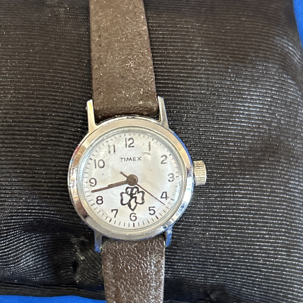 Vintage Timex Girl Scout Brownie Mechanical Watch With Brown Strap Working $_57.JPG?set_id=880000500F main image 3