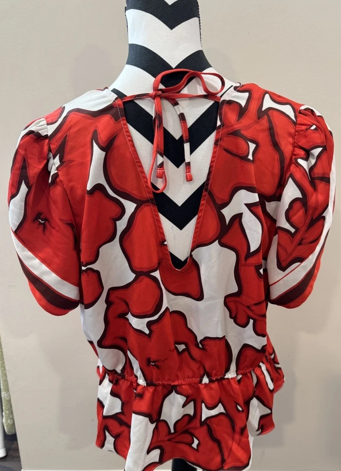 Top floral Nine West talla XL rojo/blanco Foto 3 de 4