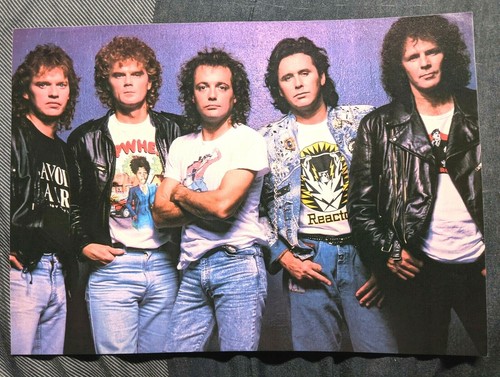 VINNIE VINCENT INVASION / LOVERBOY / MAGAZINE FULL PAGE PINUP POSTER CLIPPING - Picture 2 of 2