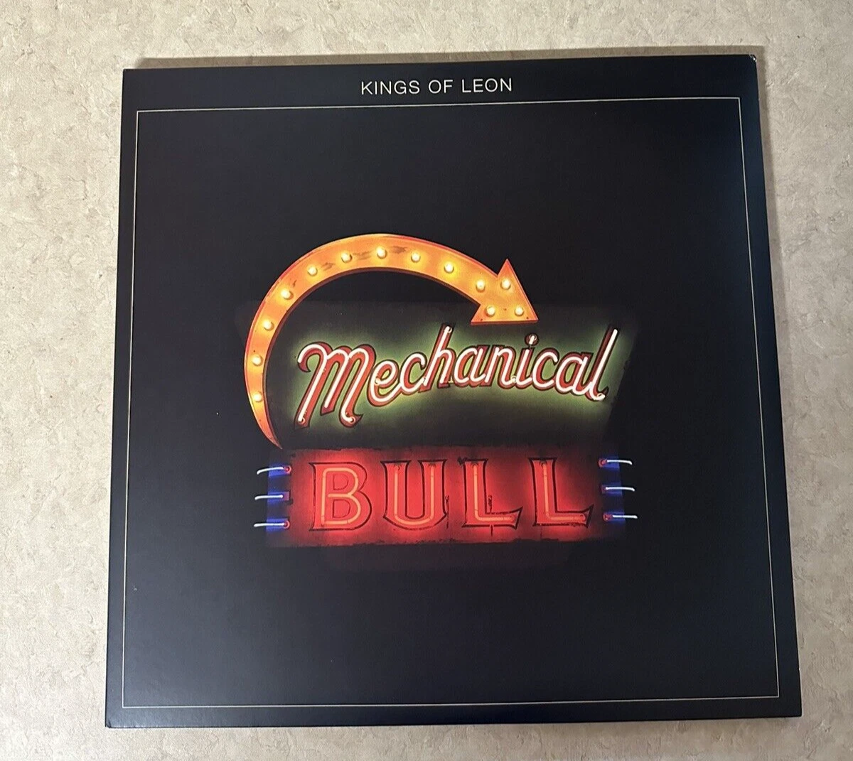 Mover Gravieren montieren kings of leon vinyl mechanical bull Entstehen