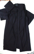 NWOT Black Graduation Cap and Gown sz 5'9-5'11