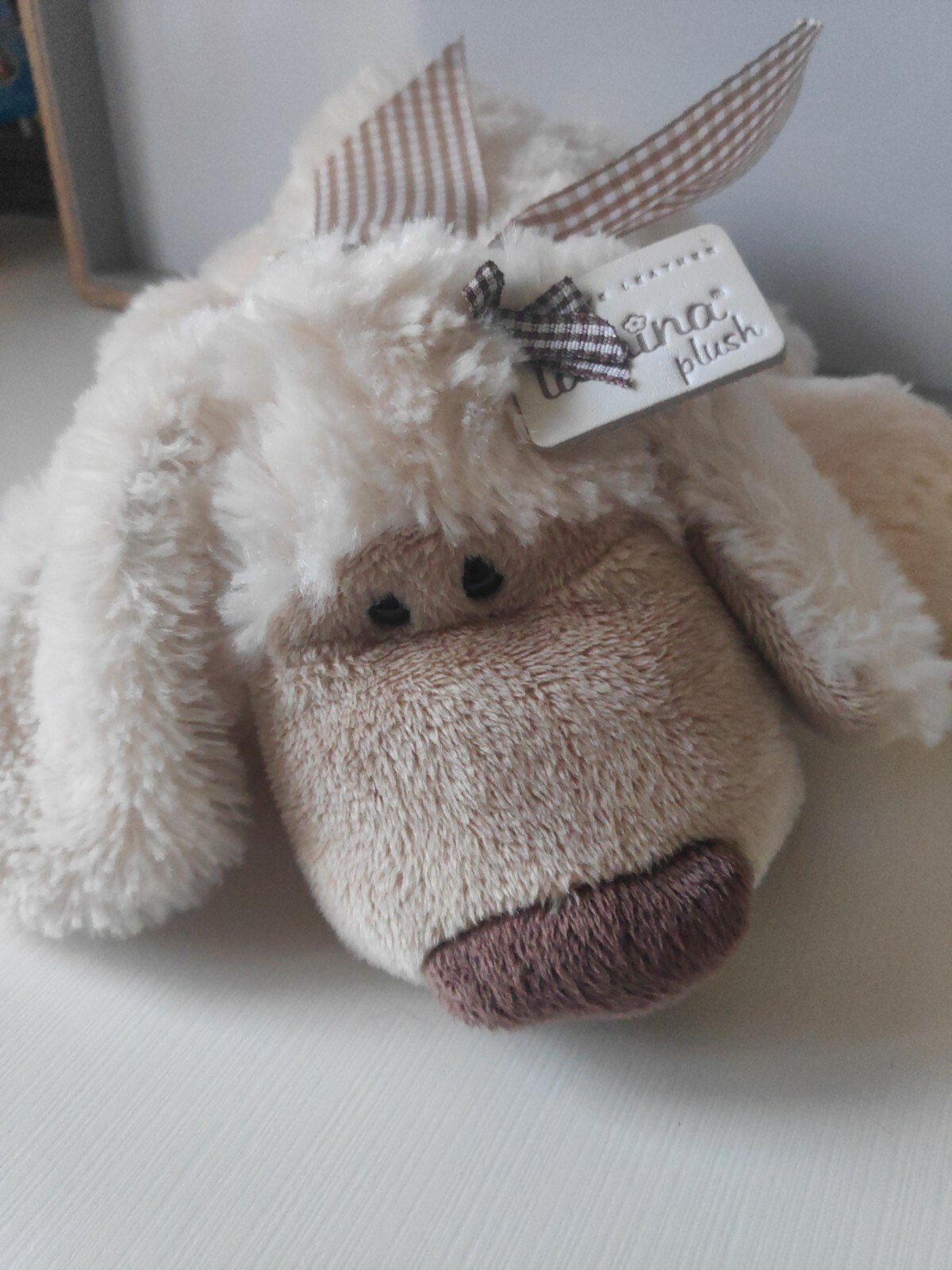 Peluche lapin bleu assis avec bandana marron Nicotoy, Simba Toys