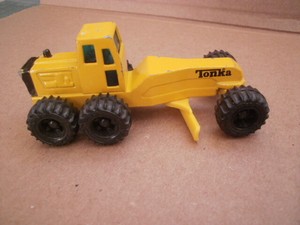 grader truck toy