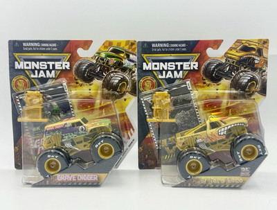 Monster Jam Trophy Card Lot of 2: Grave Digger, El Toro Loco 1:64 Diecast
