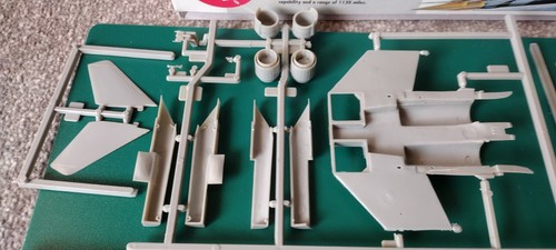 Airfix 04037 MiG 29 Maßstab 1/72. - Bild 11 von 12